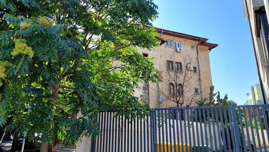 Apartament cu 2 camere semidecomandat în Cotroceni