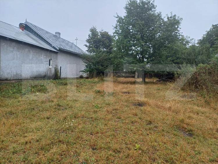 Teren Construcții intravilan de 2971 mp, în Stroiești