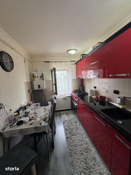 Apartament cu 4 camere, etaj 3 din 4 , Str. Belsugului , Micro 17. - 15