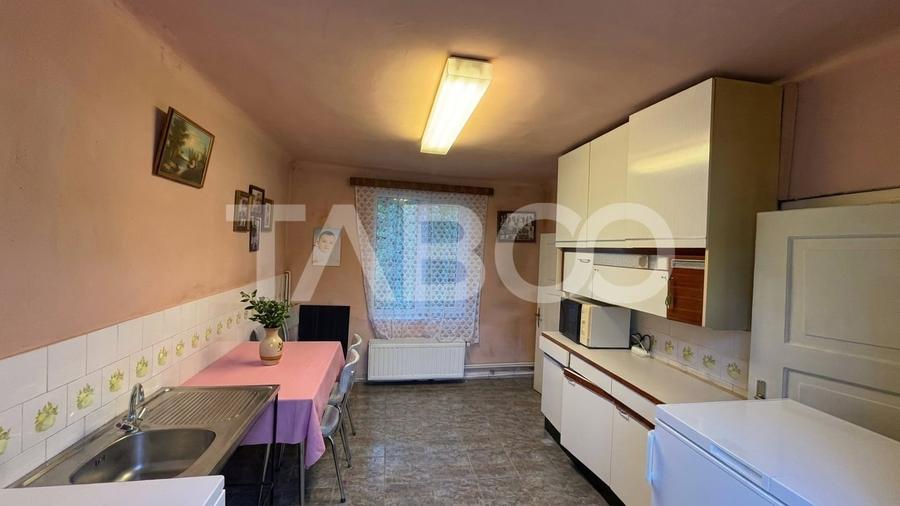 Casă individuală cu 3 camere cu Canalizare în Daia