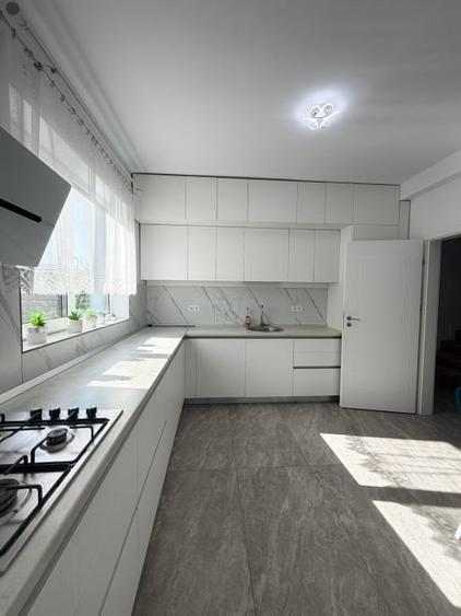 Duplex cu 6 camere cu Canalizare în Bragadiru