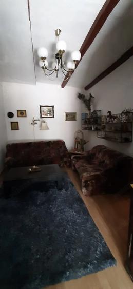 Casă cu 4 camere cu Teren 1500 Mp în Ant