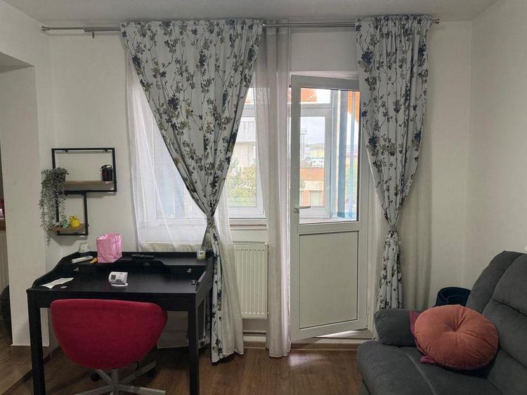 Apartament cu 2 camere semidecomandat în Gară