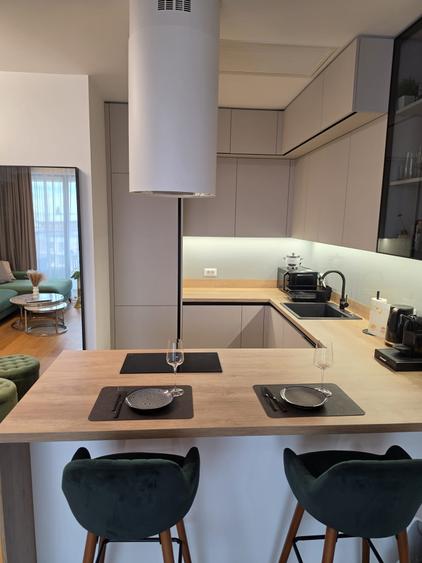 Apartament cu 2 camere semidecomandat în Barbu Văcărescu