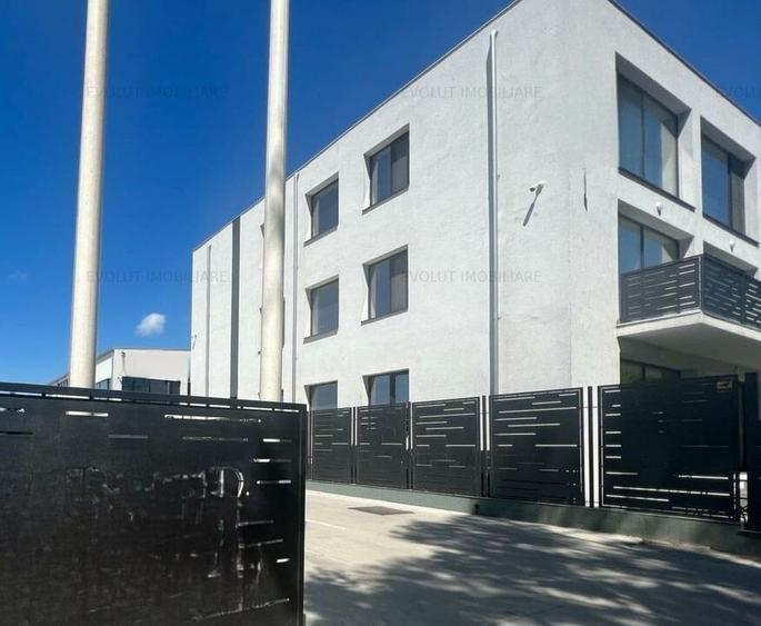Casă individuală cu 4 camere cu Canalizare în Brătianu