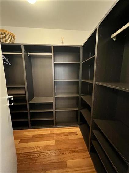 Apartament cu 5 camere decomandat, mobilat în Herăstrău