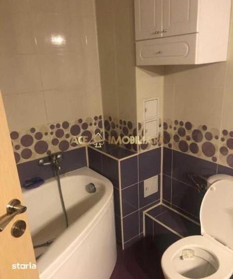 Apartament cu 3 camere, mobilat în Titan