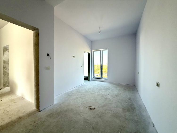 Duplex cu 4 camere cu Canalizare în Sânandrei