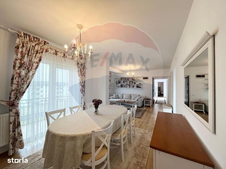 Apartament cu 4 camere în Central