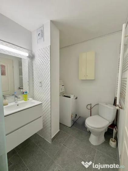 Garsonieră decomandată în Brazda lui Novac