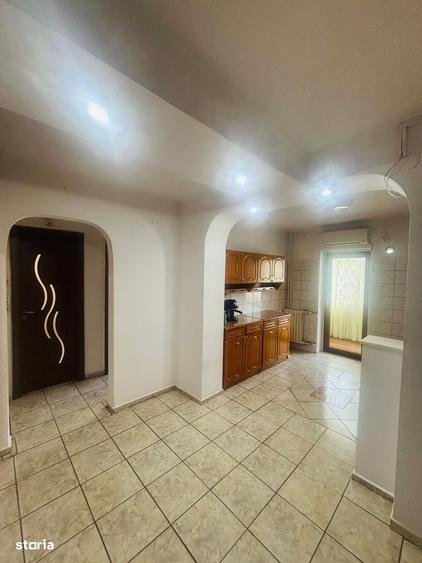 Apartament cu 2 camere decomandat în Brazda lui Novac