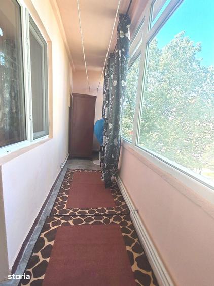 Apartament cu 2 camere semidecomandat în Trivale