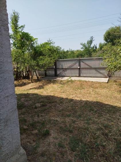 Casă individuală cu 4 camere cu Teren 2481 Mp în Bărăștii de Cepturi