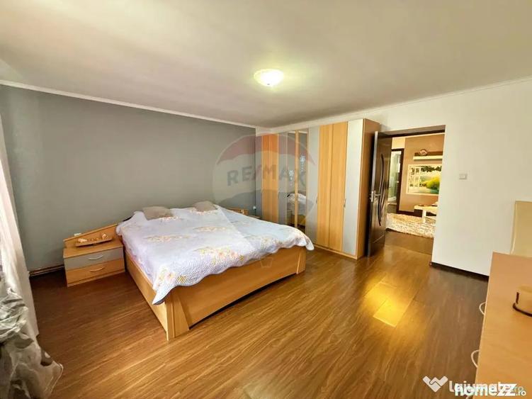 Casă cu 3 camere cu Teren 1410 Mp în Șofronea