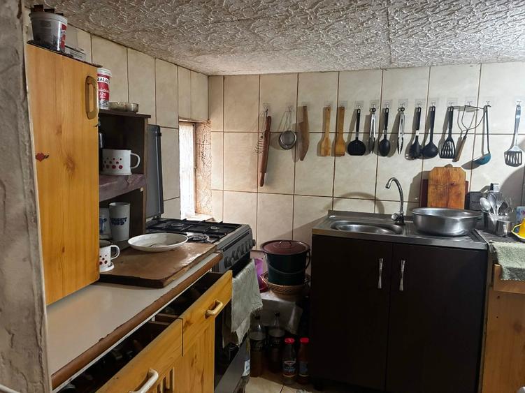 Casă individuală cu 2 camere cu Teren 600 Mp în Sâncraiu