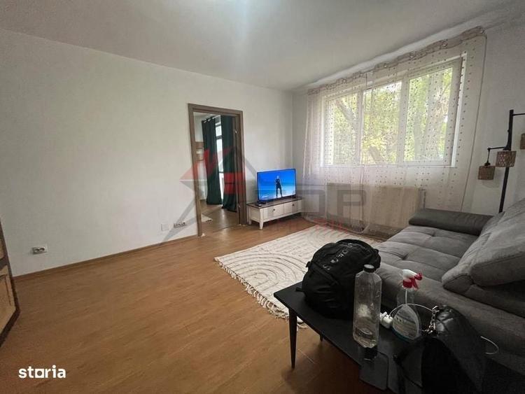 Apartament cu 3 camere în Tudor Vladimirescu