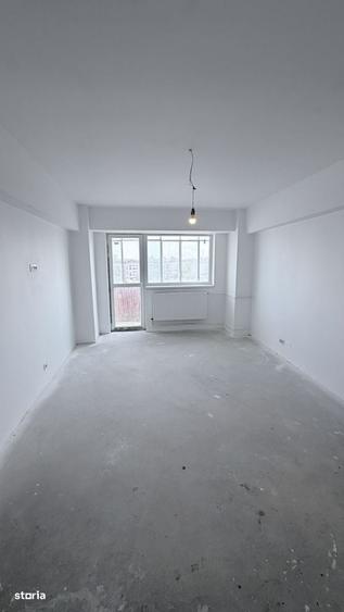 Apartament cu 3 camere în Crângași