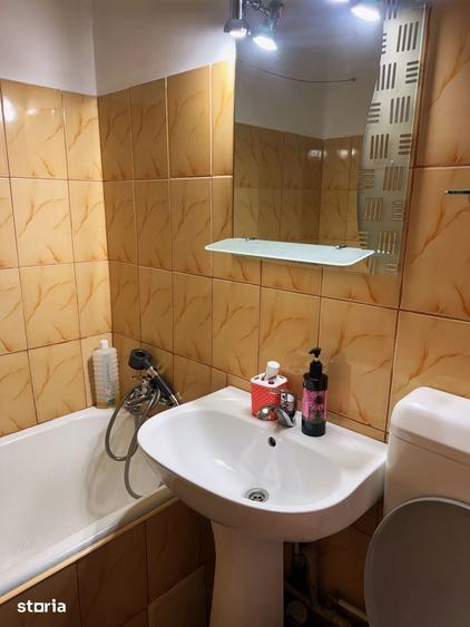 Apartament cu 2 camere semidecomandat în Pantelimon