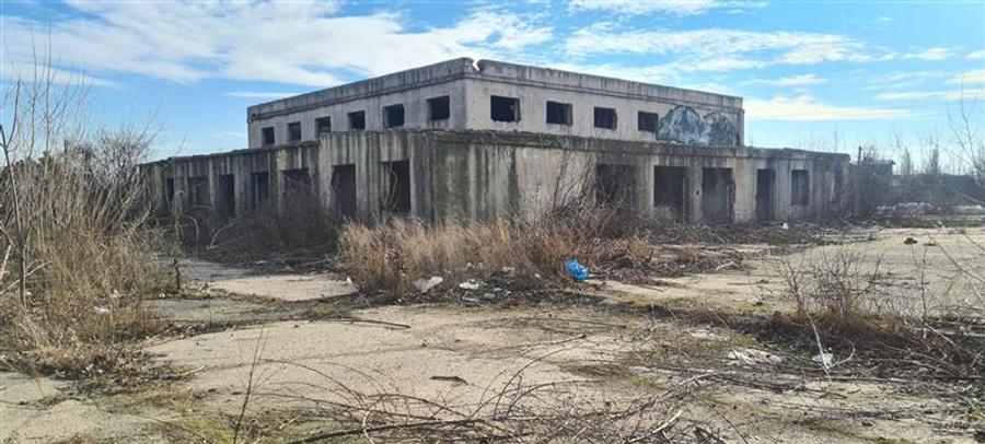 Spațiu industrial, de 3,000 mp, în Giulești