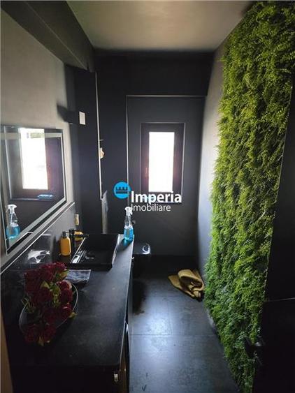 Apartament cu 3 camere decomandat în Copou