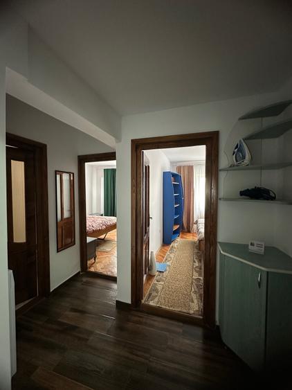 Apartament cu 3 camere decomandat în Exterior Vest