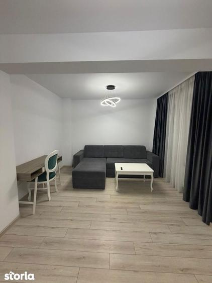 Apartament cu 2 camere decomandat, mobilat în Tomis Plus