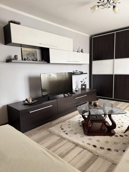 Apartament cu 2 camere în Petru Rareș