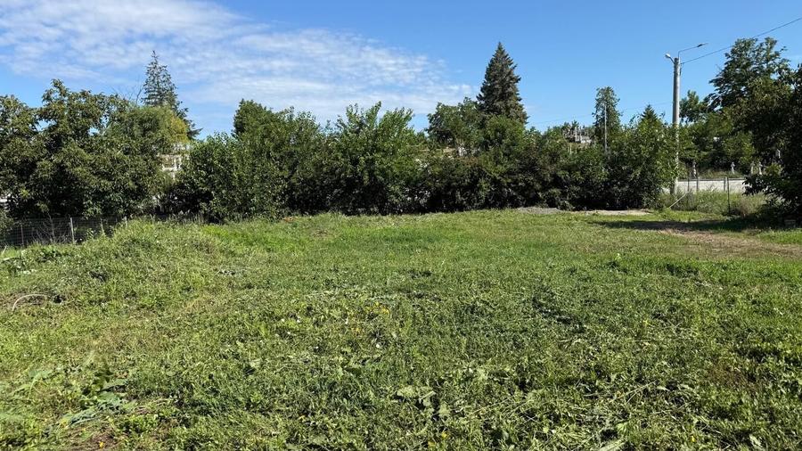 Teren Construcții intravilan de 1051 mp, în Brănești