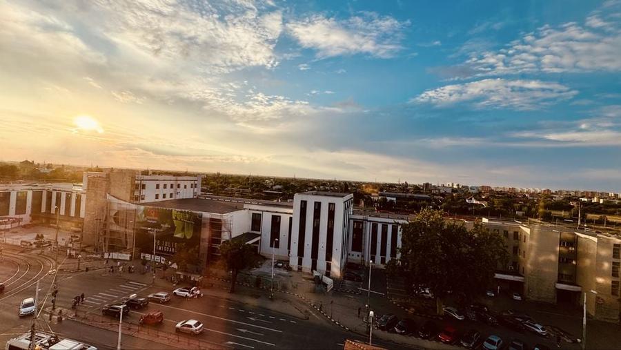Apartament cu 2 camere semidecomandat în Nord
