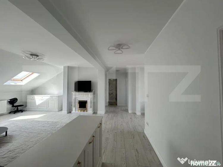 Apartament cu 3 camere semidecomandat în Ultracentral