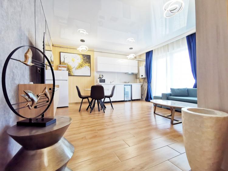 Apartament cu 2 camere decomandat, mobilat în Mamaia-Sat — fotografia 3