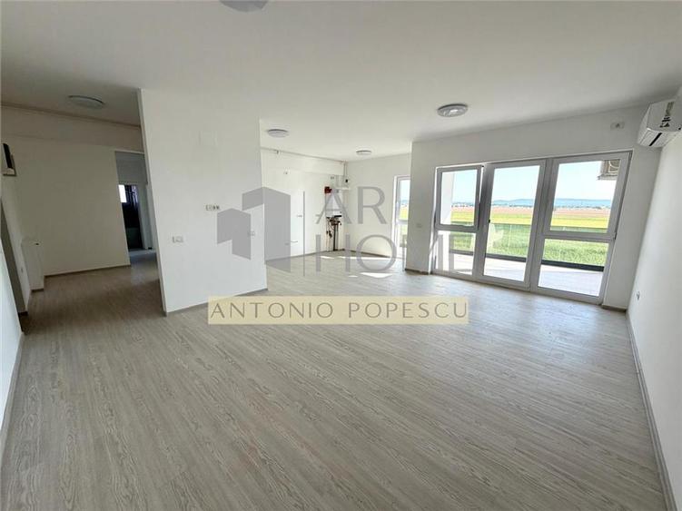 Apartament cu 3 camere decomandat în Albert