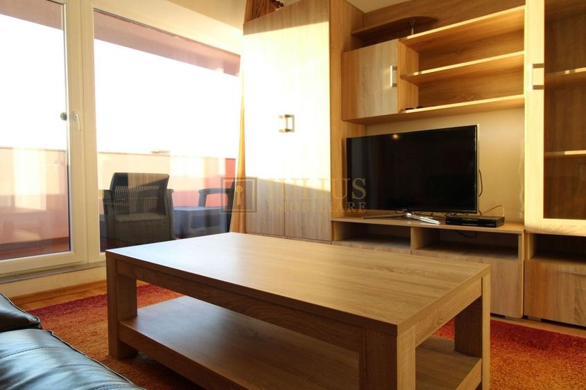 Apartament cu 2 camere semidecomandat, mobilat în Soarelui