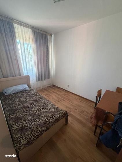 Apartament cu 3 camere în Valea Rosie