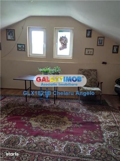 Casă cu 4 camere cu Teren 2000 Mp în Grădiștea