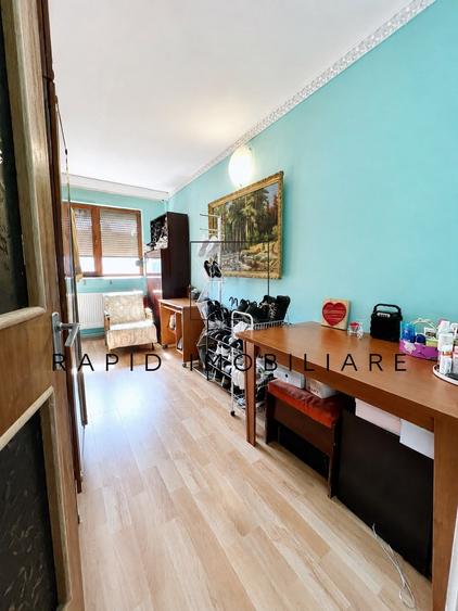 Apartament cu 3 camere decomandat în Micro 39