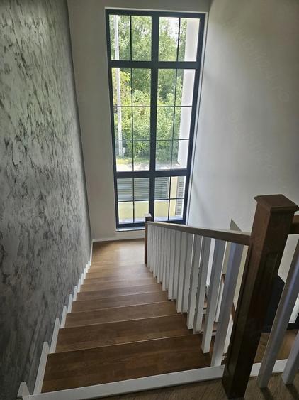 Casă cu Teren 308 Mp în Central