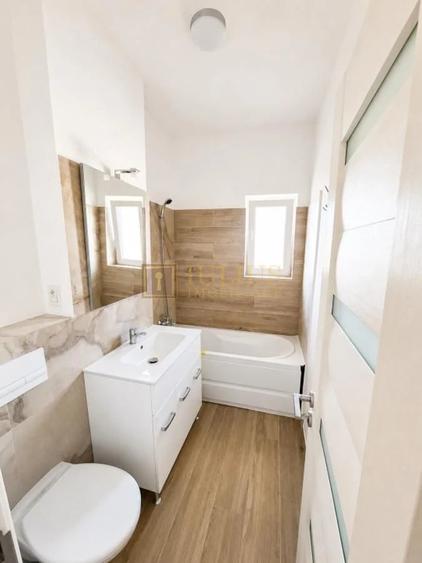Apartament cu 2 camere decomandat în Torontalului
