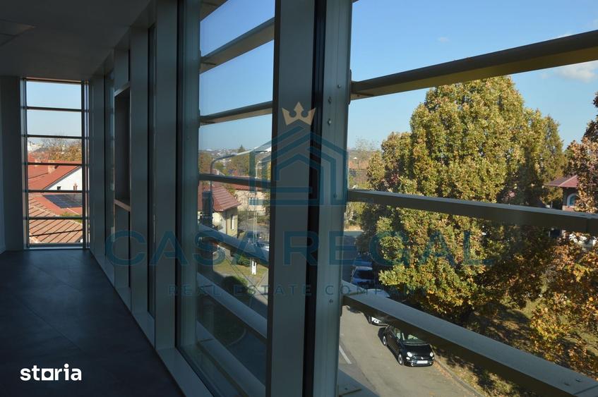Spațiu comercial, de 160 mp, în Cantemir