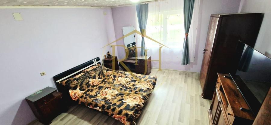 Casă individuală cu 3 camere cu Canalizare în Cărpiniș