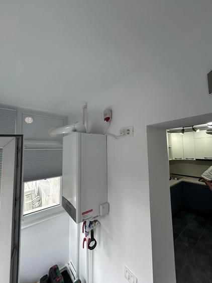 Apartament cu 3 camere în Tomis III