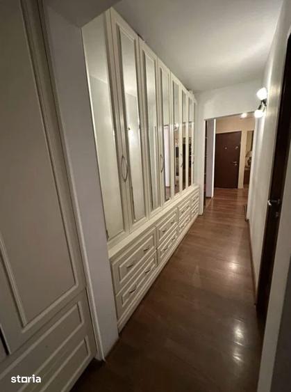 Apartament cu 3 camere decomandat în Banat
