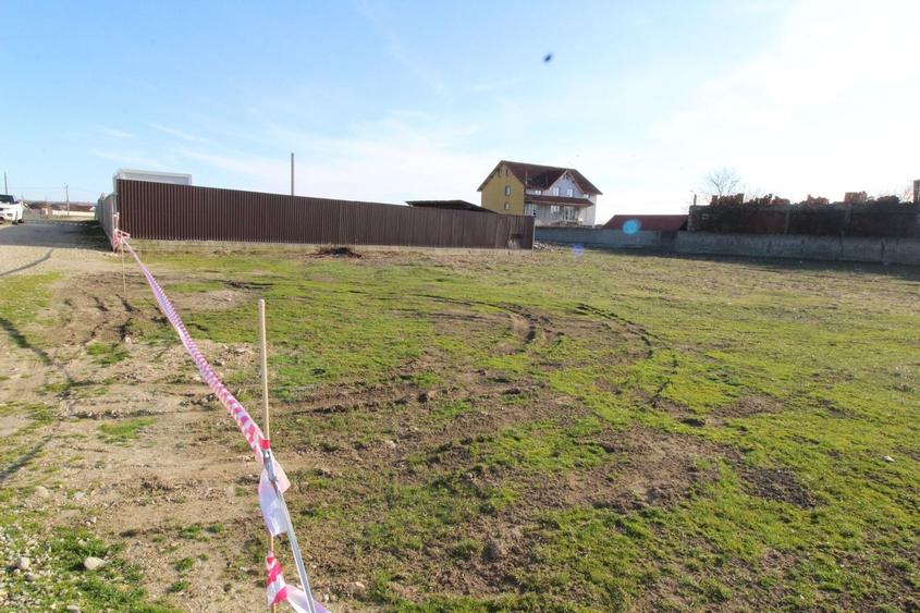 Teren agricol extravilan de 500 mp, în Exterior Est