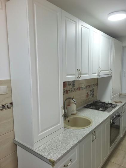 Apartament cu 2 camere decomandat în Drumul Taberei