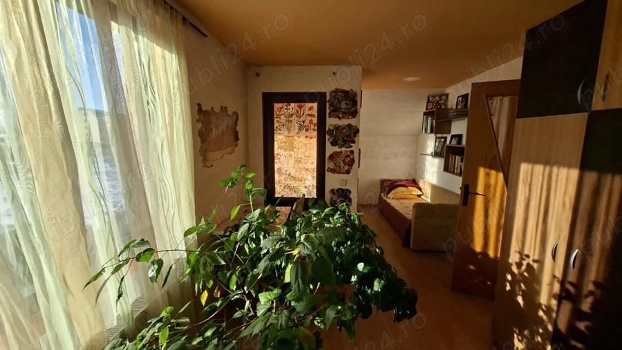 Casă cu 3 camere cu Teren 500 Mp în Sângeorgiu de Mureș