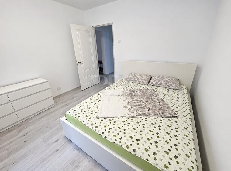Apartament cu 3 camere decomandat, mobilat în Pantelimon