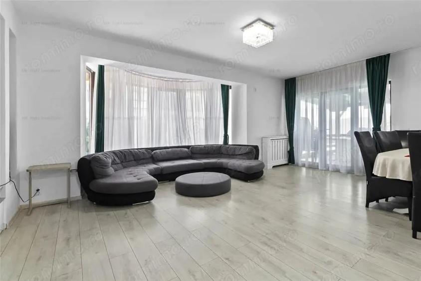 Casă cu 5 camere cu Teren 1644 Mp în Sânpetru