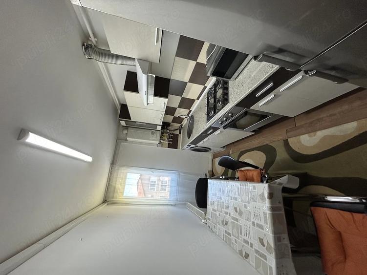 Apartament cu 2 camere decomandat în Florești