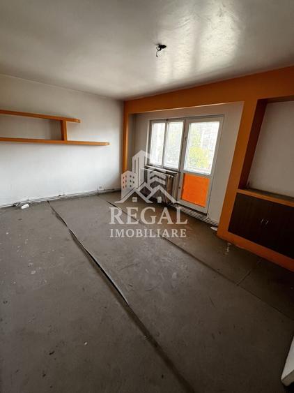 Apartament cu 4 camere în Central