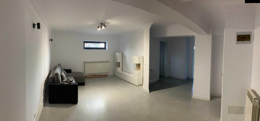 Apartament cu 2 camere decomandat în Valea Adâncă